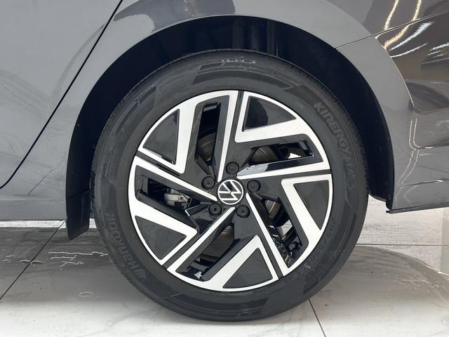 Volkswagen Sagitar 2023 thumb 7
