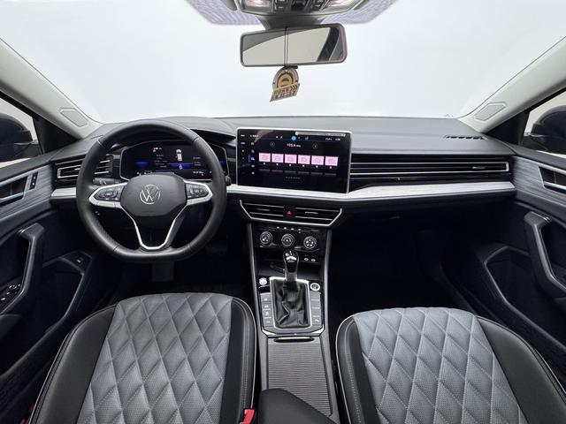 Volkswagen Sagitar 2023 thumb 12