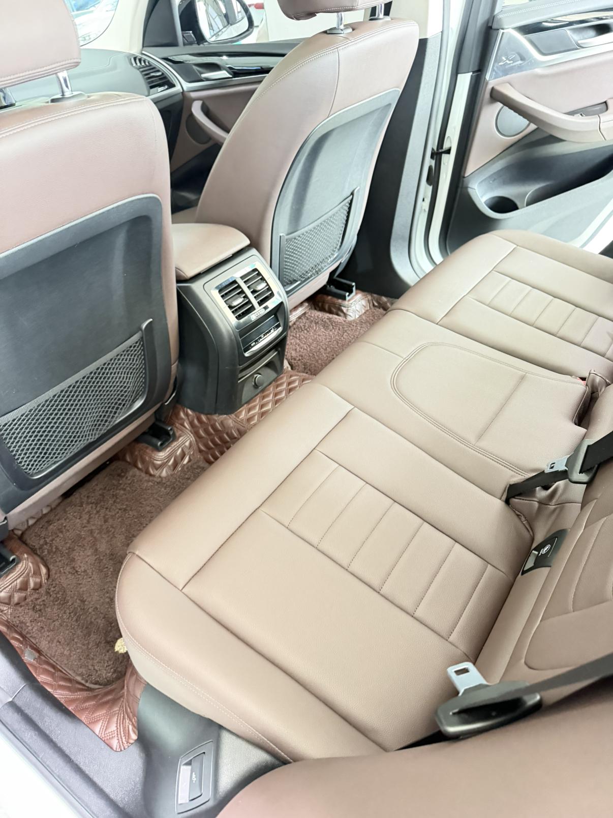BMW X3 2018 thumb 3