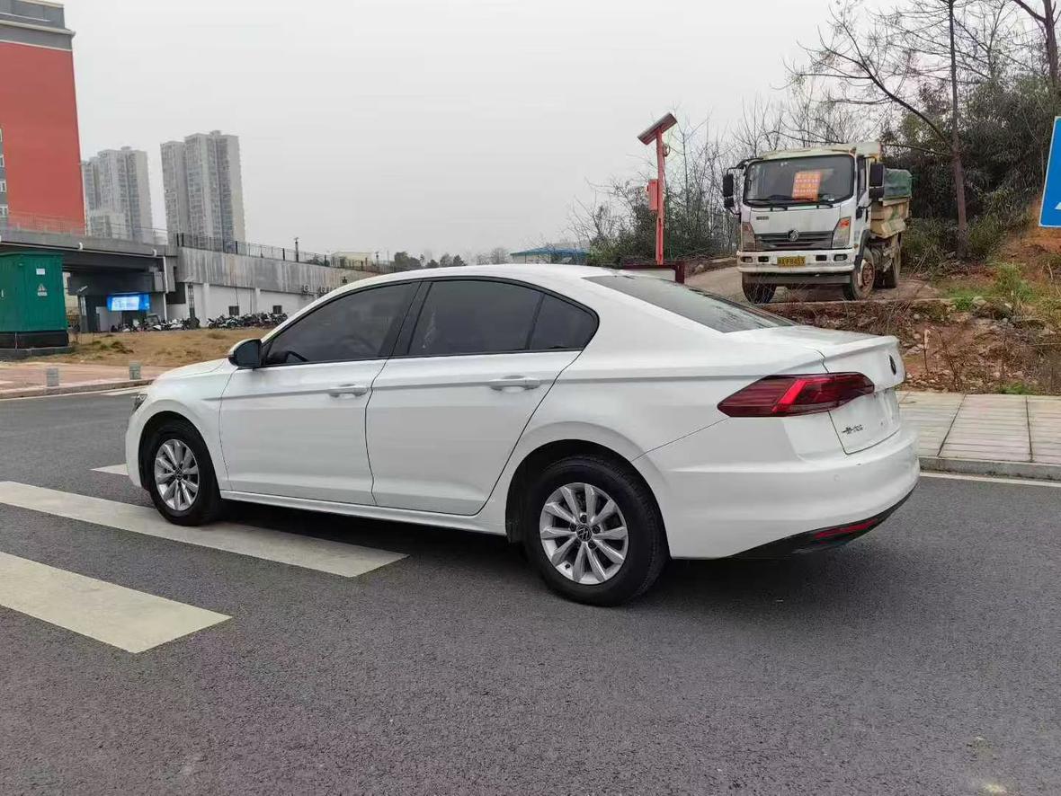 Volkswagen Bora 2020 thumb 11