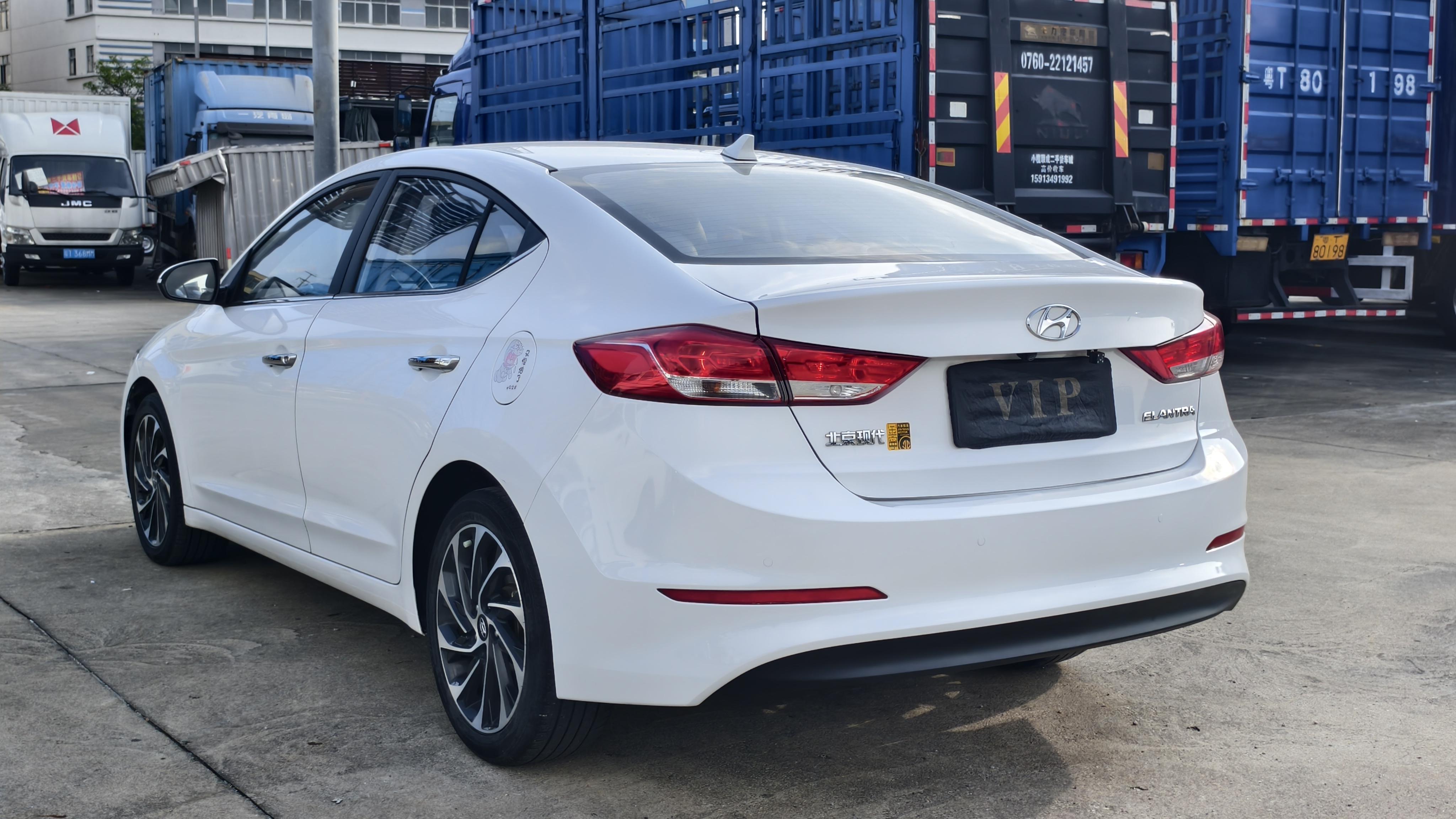 Hyundai Elantra 2020 thumb 2