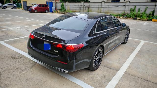 Mercedes-Benz E-Класс 2025 thumb 4