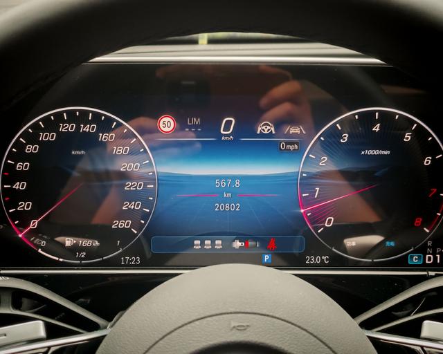 Mercedes-Benz E-Класс 2025 thumb 7