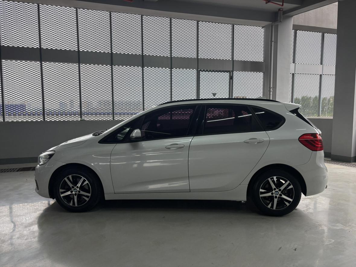 BMW 2 серии Active Tourer 2016 thumb 2
