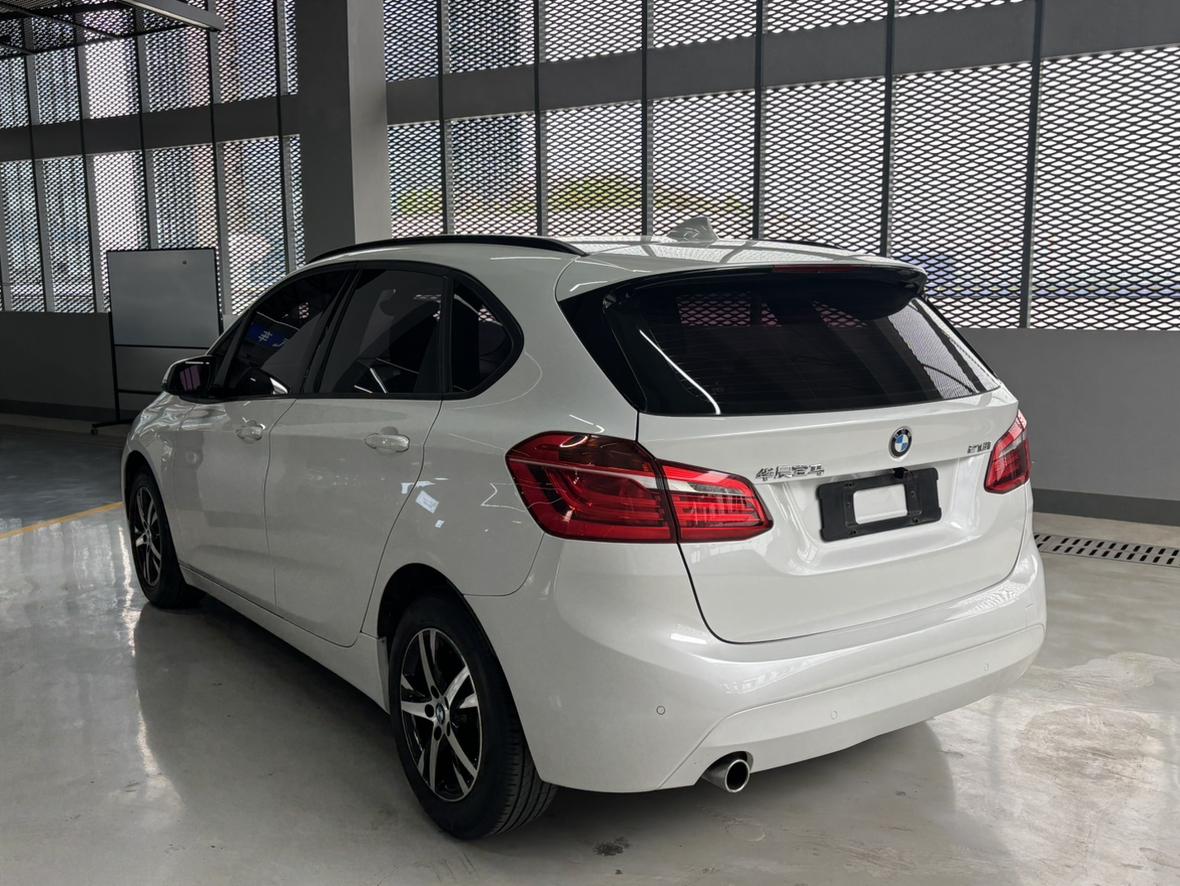 BMW 2 серии Active Tourer 2016 thumb 3