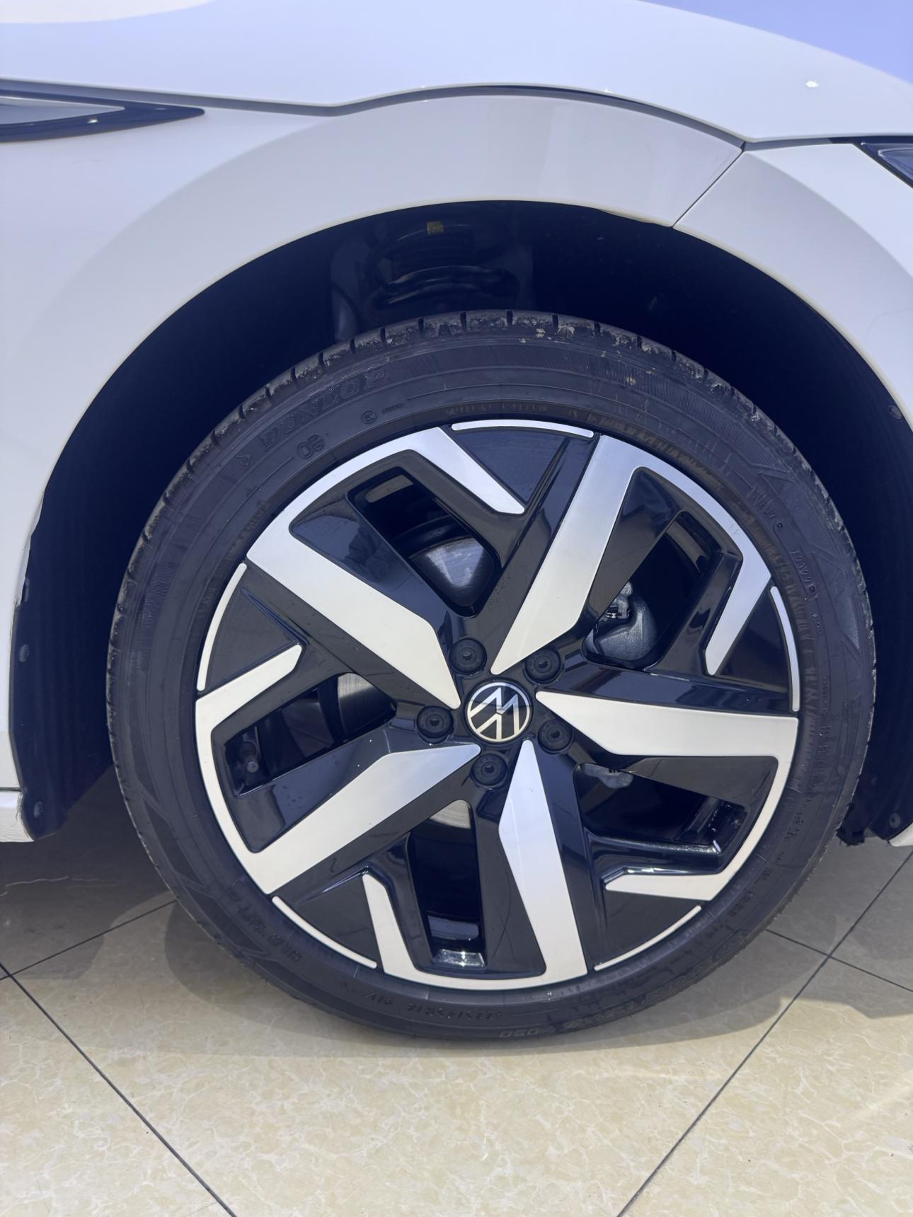 Volkswagen Lamando 2022 thumb 4
