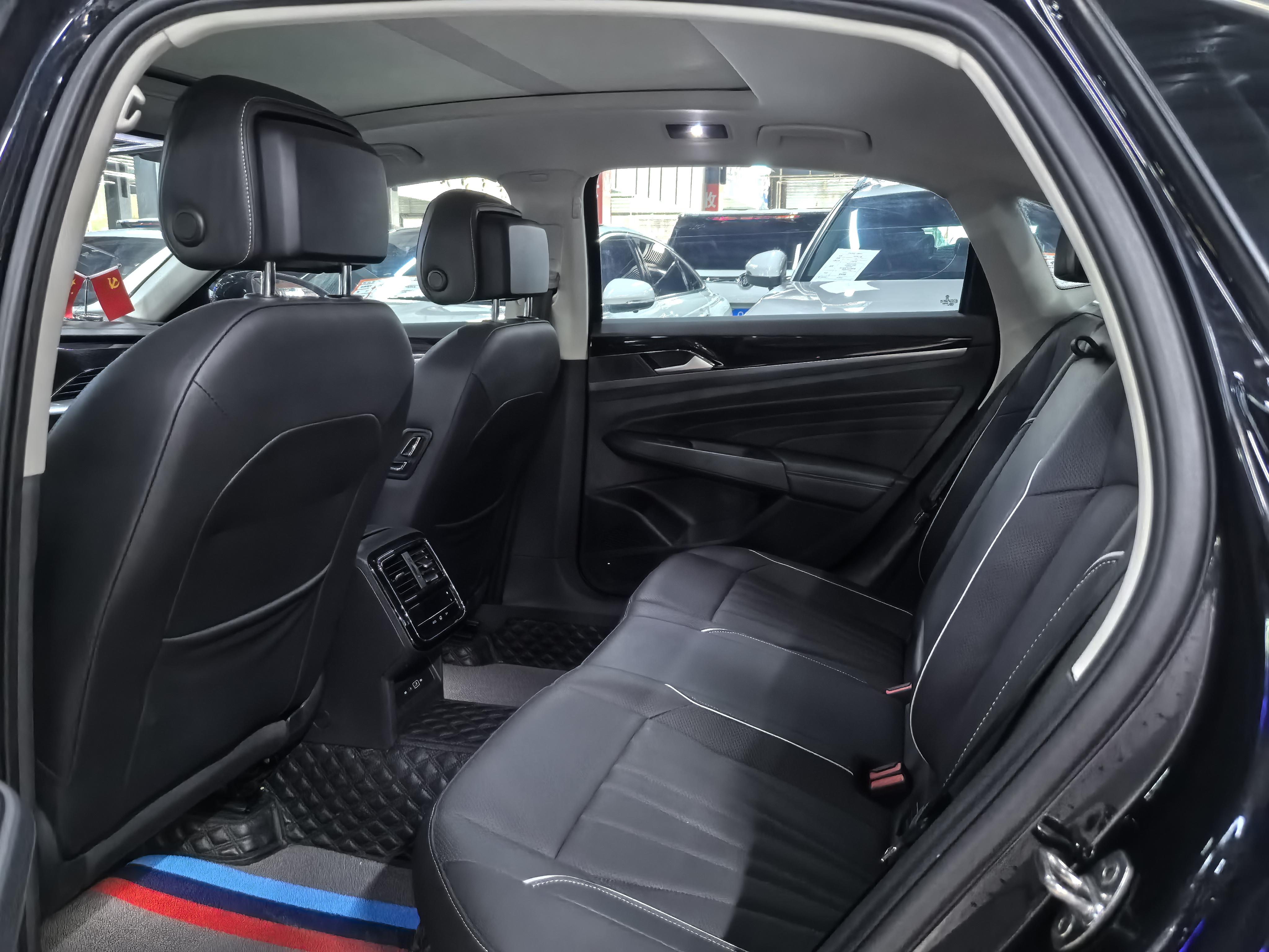 Volkswagen Passat (North America and China) 2024 thumb 10