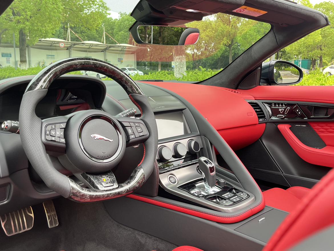 Jaguar F-Type 2024 thumb 11