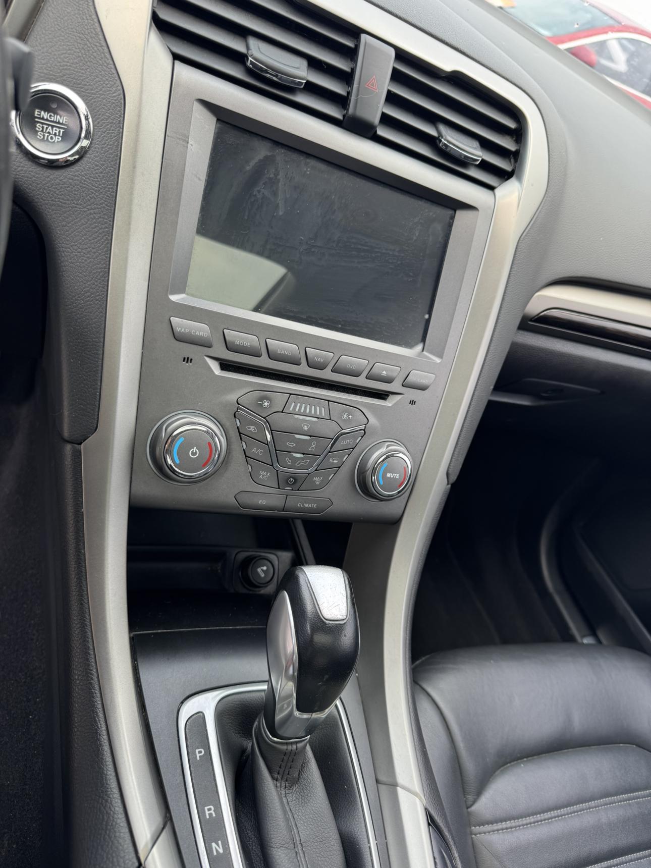 Ford Mondeo 2013 thumb 5
