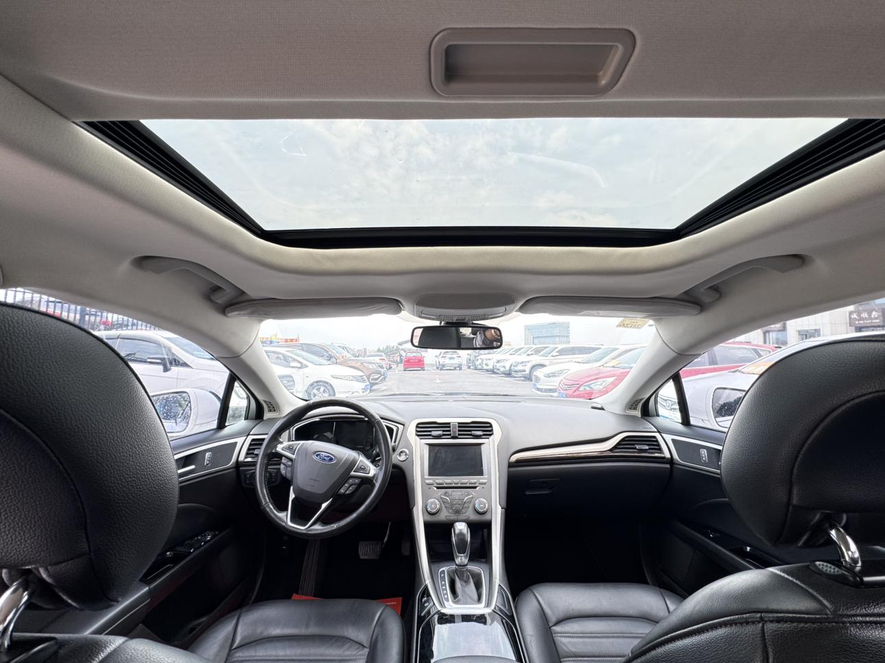 Ford Mondeo 2013 thumb 7