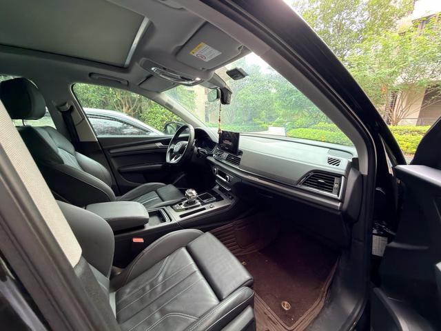 Audi Q5 2021 thumb 11