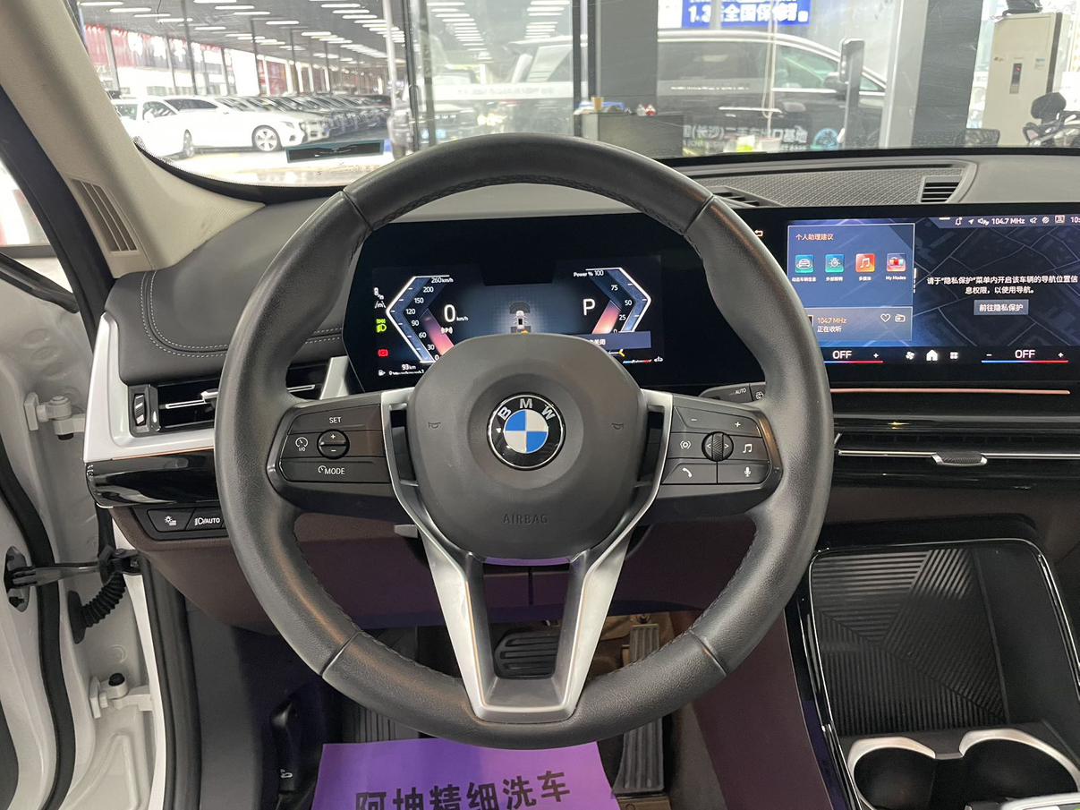 BMW X1 2023 thumb 10