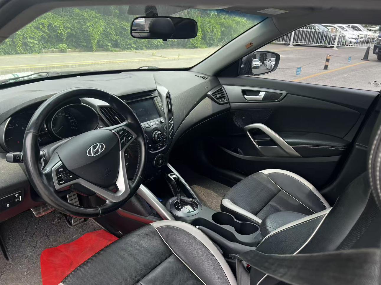 Hyundai Veloster 2015 thumb 5
