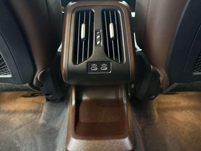 BMW X1 2023 thumb 5
