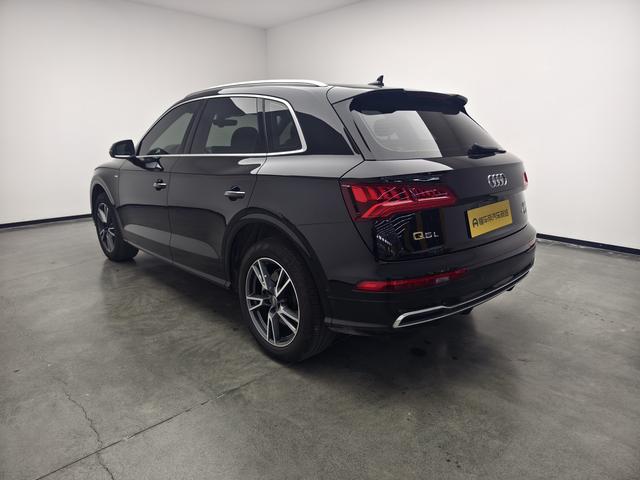 Audi Q5 2020 thumb 3