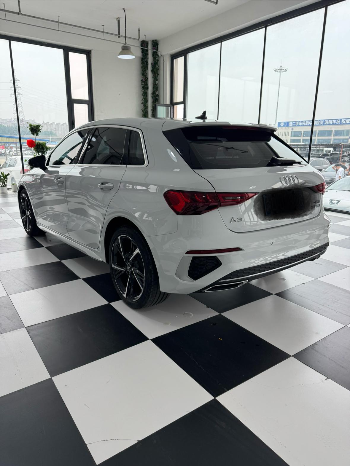 Audi A3 2022 thumb 2