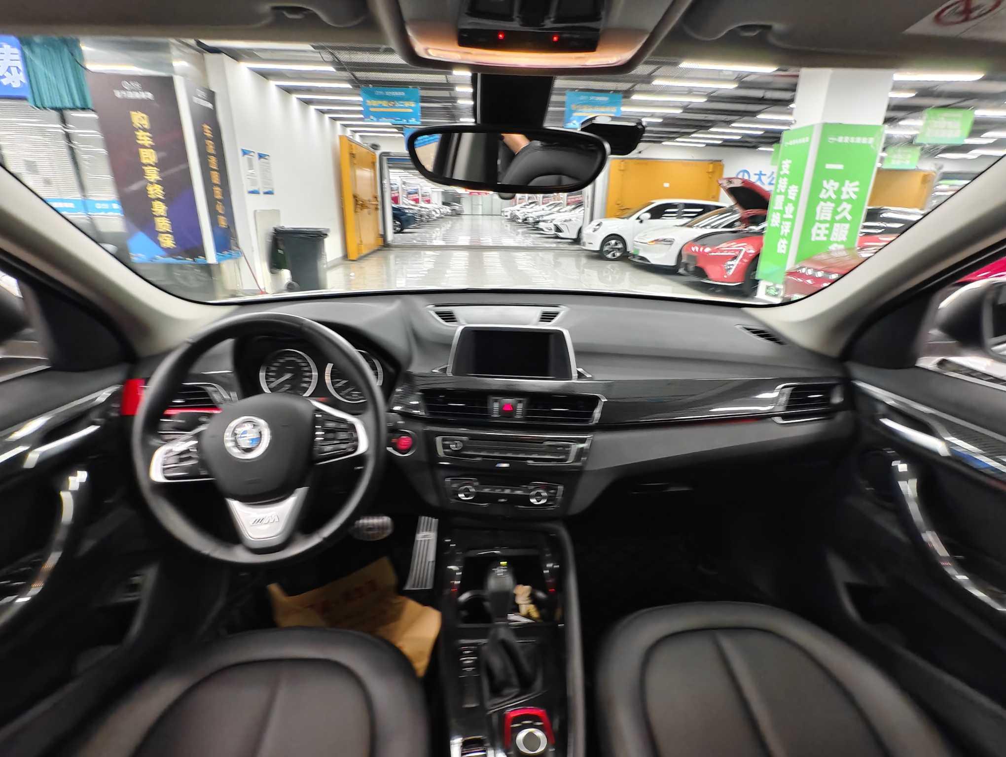 BMW X1 2018 thumb 4