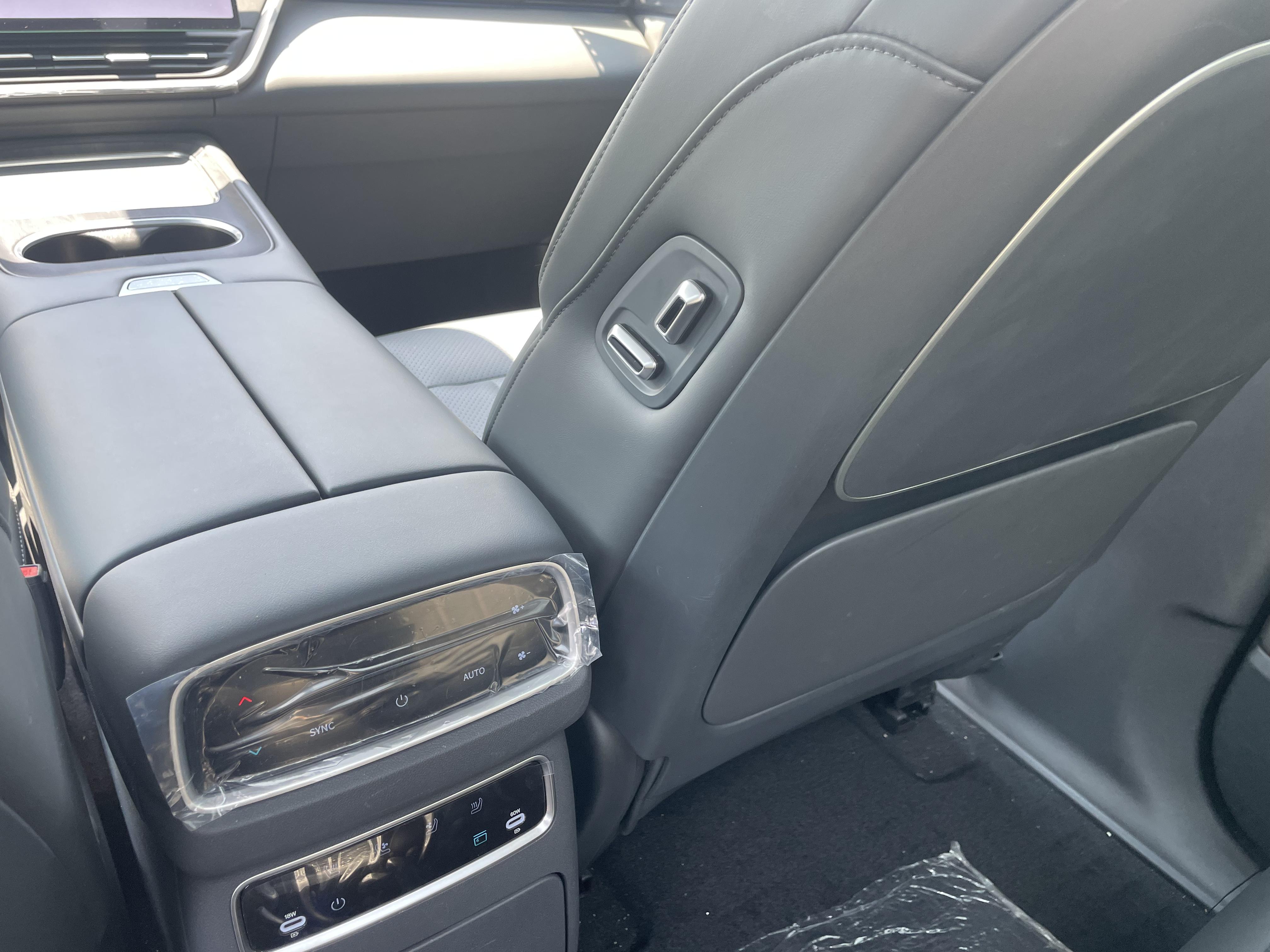 Dongfeng Yipai 008 2026 thumb 11