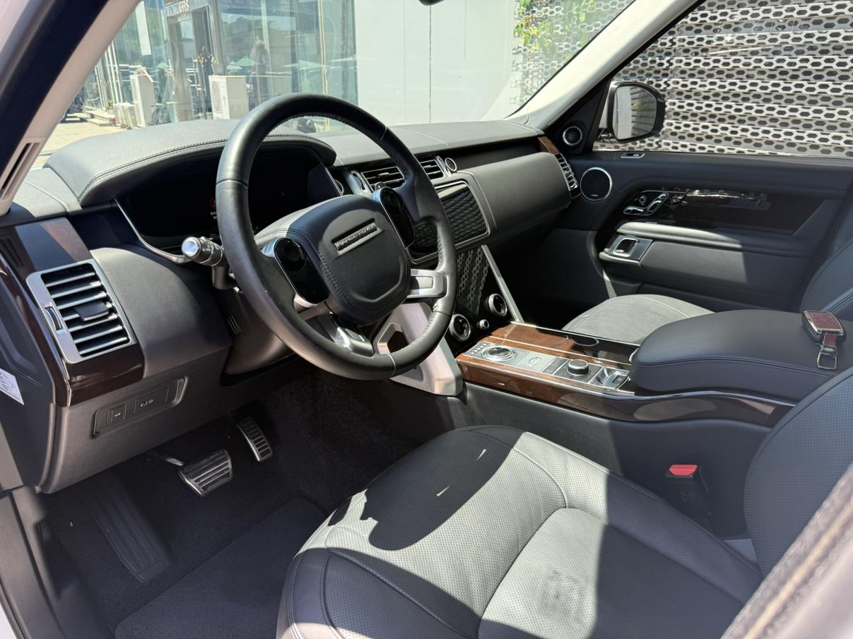 Land Rover Range Rover 2021 thumb 12