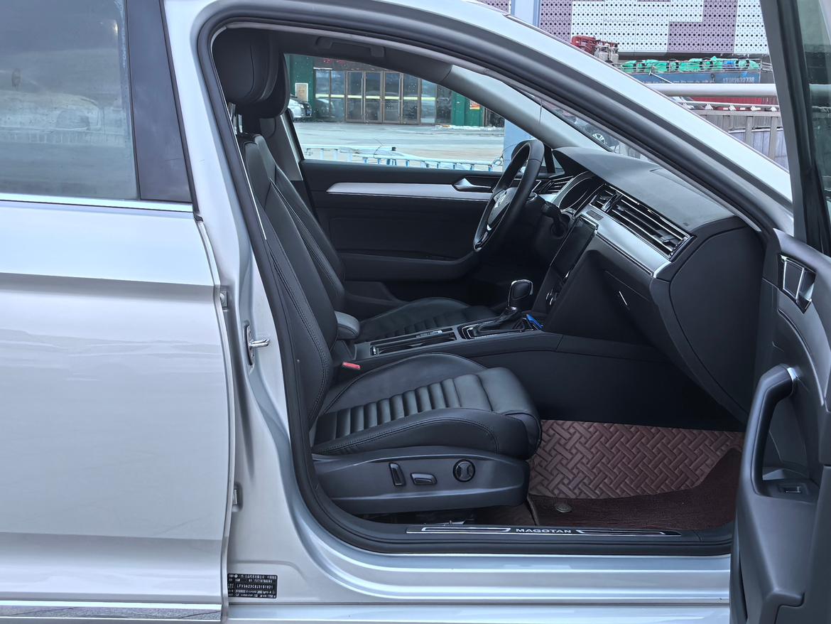 Volkswagen Magotan 2018 thumb 8