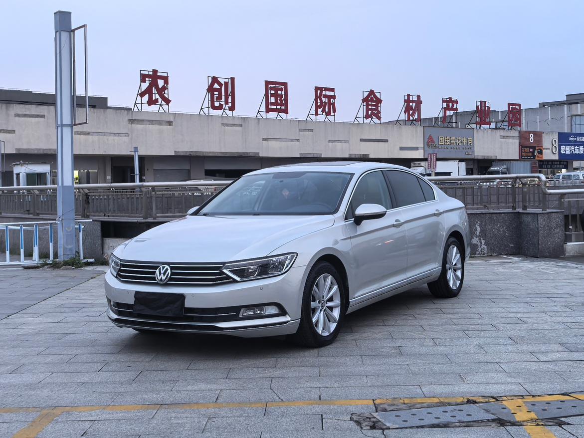 Volkswagen Magotan 2018 thumb 9