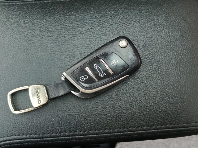 Citroen C4L 2019 thumb 9
