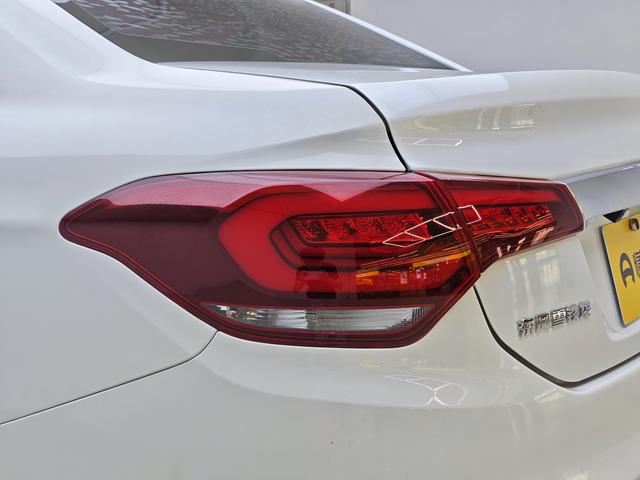 Citroen C4L 2019 thumb 11