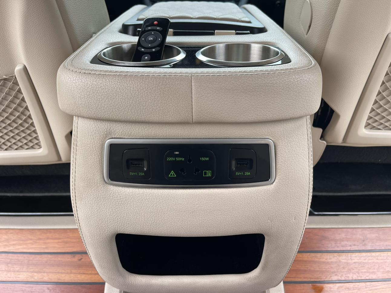 Mercedes-Benz Wei Ting 2018 thumb 9