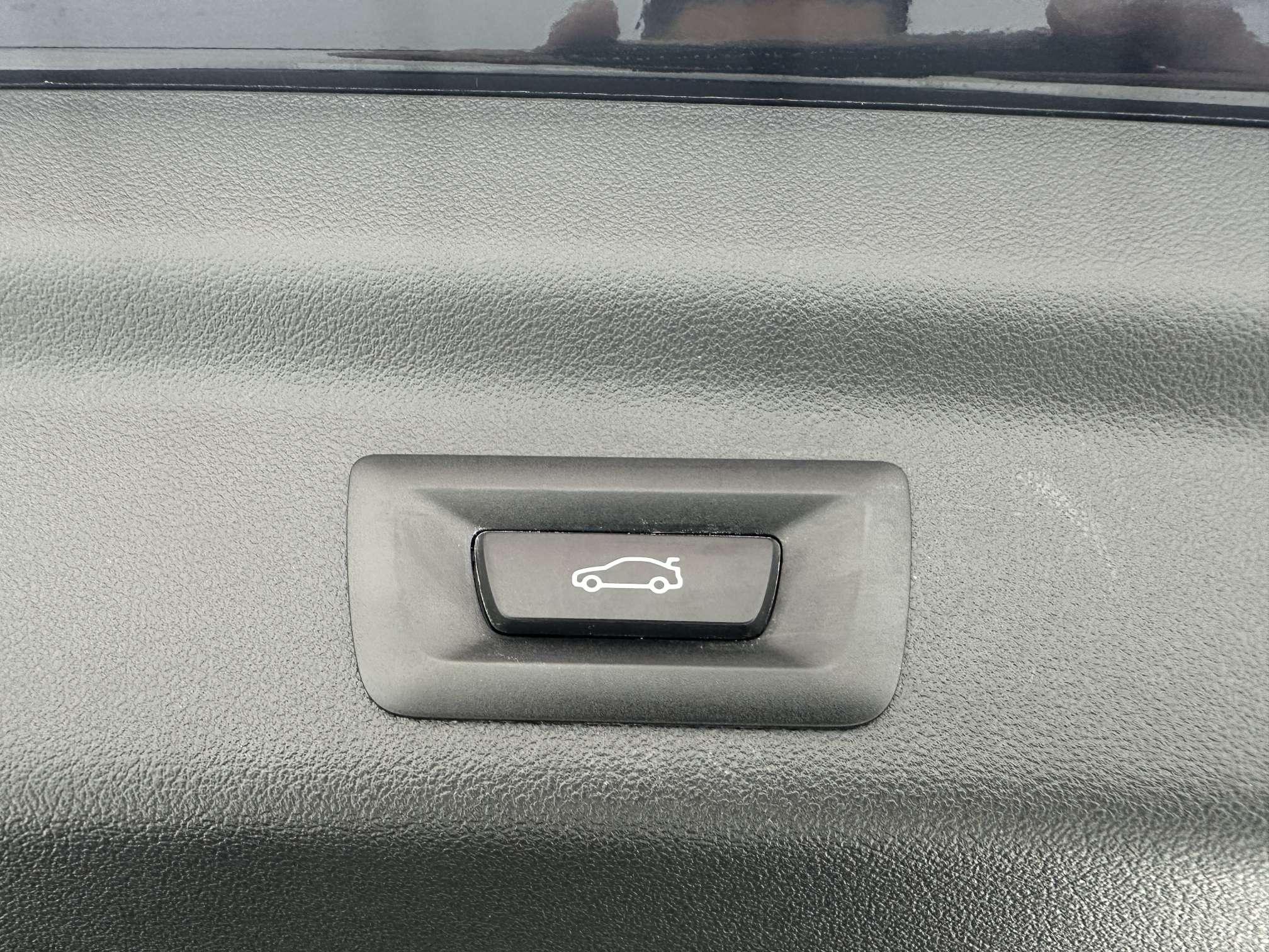 BMW X1 2023 thumb 8