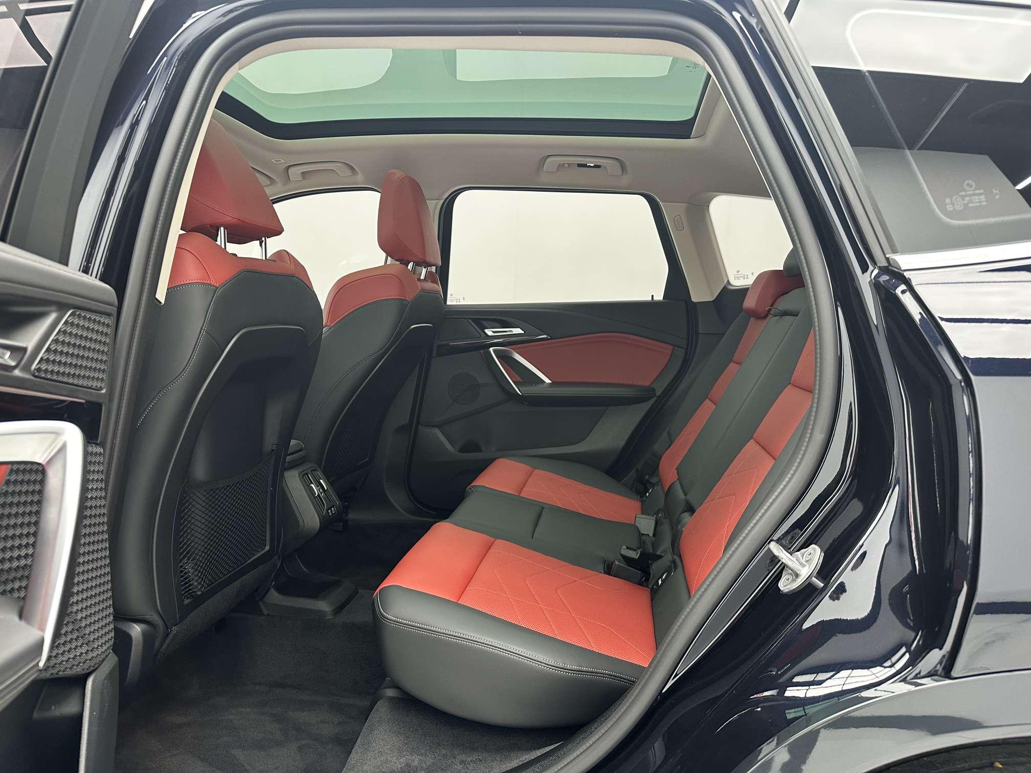 BMW X1 2023 thumb 12