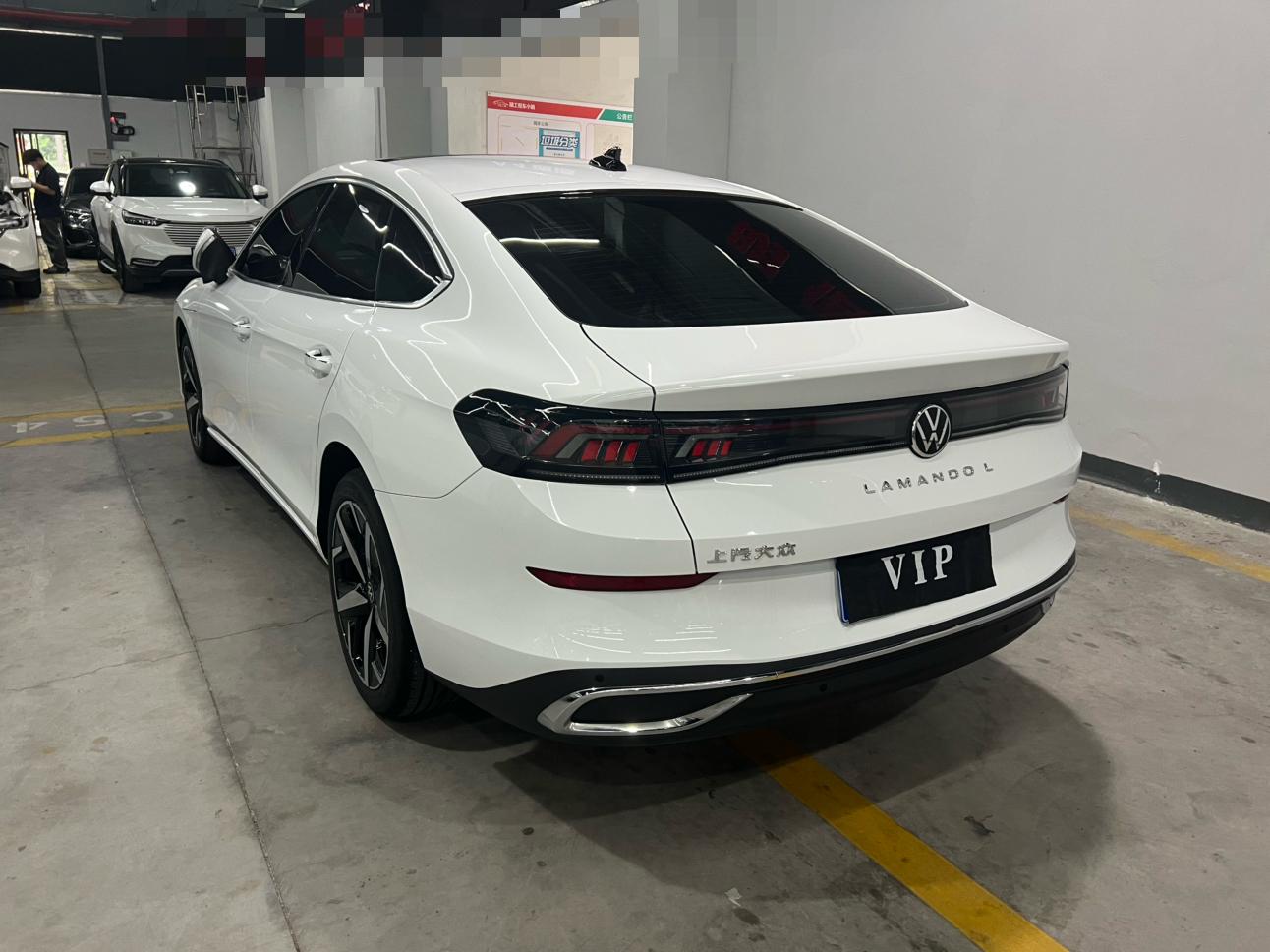 Volkswagen Lamando 2025 thumb 2