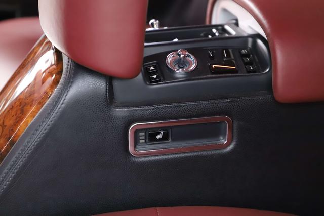 Rolls-Royce Huan Ying 2013 thumb 7