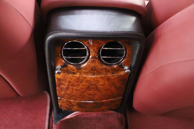 Rolls-Royce Huan Ying 2013 thumb 10
