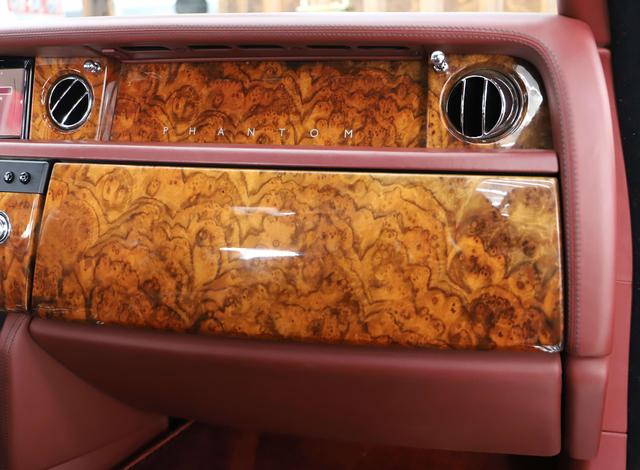 Rolls-Royce Huan Ying 2013 thumb 11