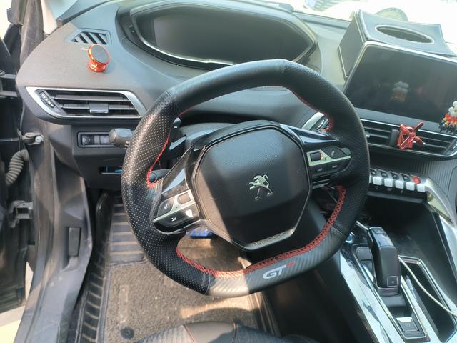 Peugeot 4008 2017 thumb 9
