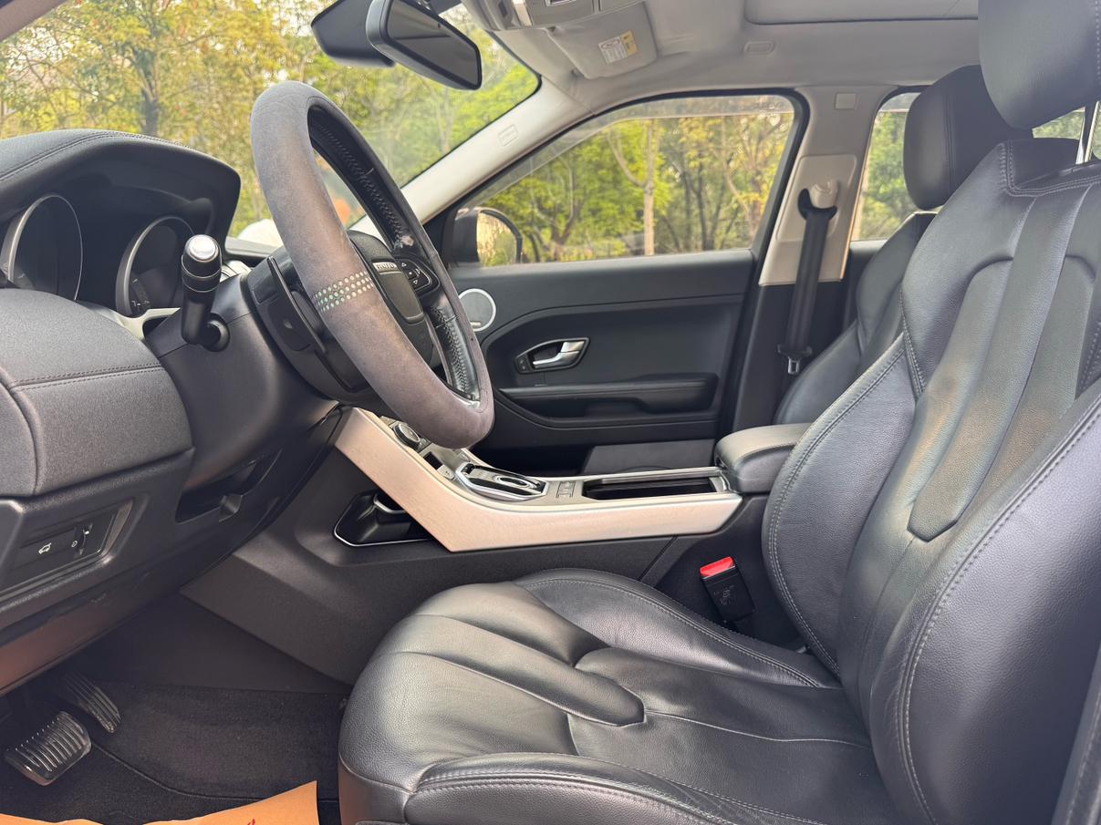 Land Rover Evoque 2015 thumb 11