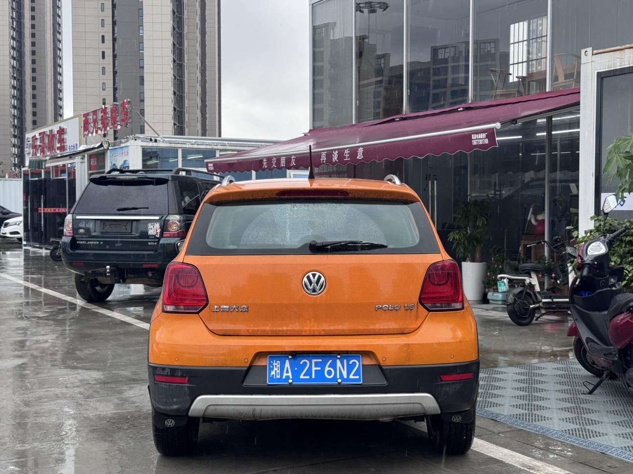 Volkswagen Polo 2012 thumb 2
