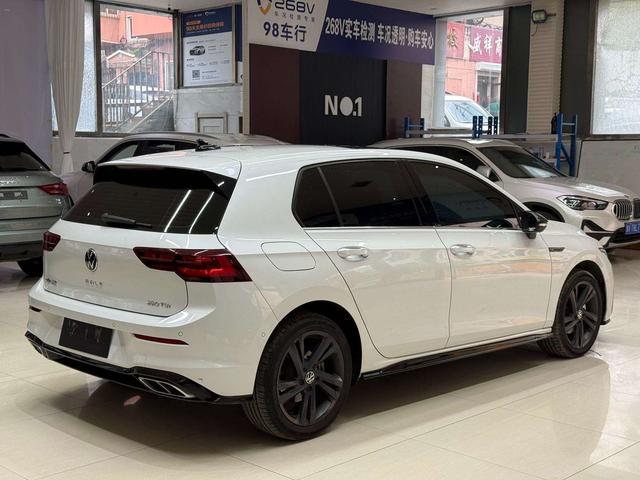 Volkswagen Golf Sportsvan 2023 thumb 4
