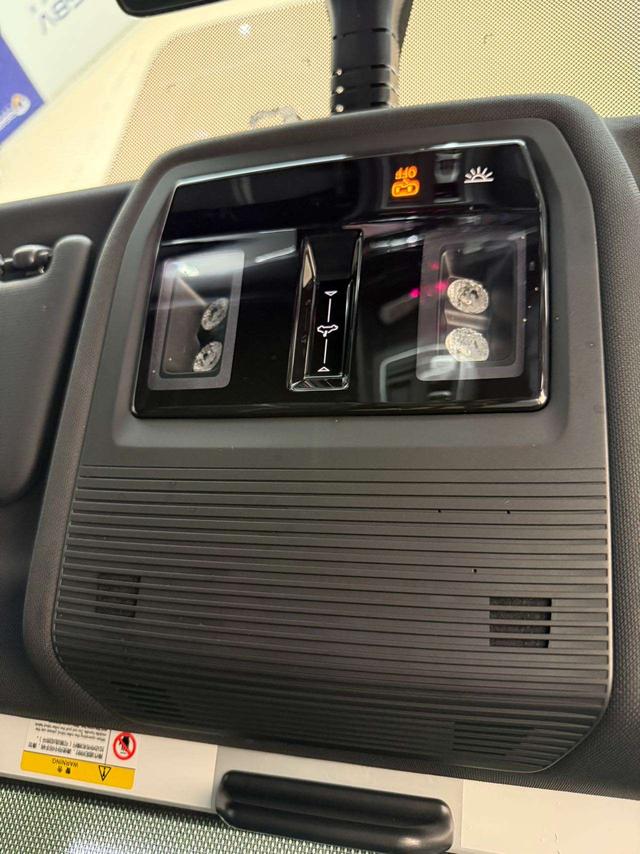 Volkswagen Golf Sportsvan 2023 thumb 6