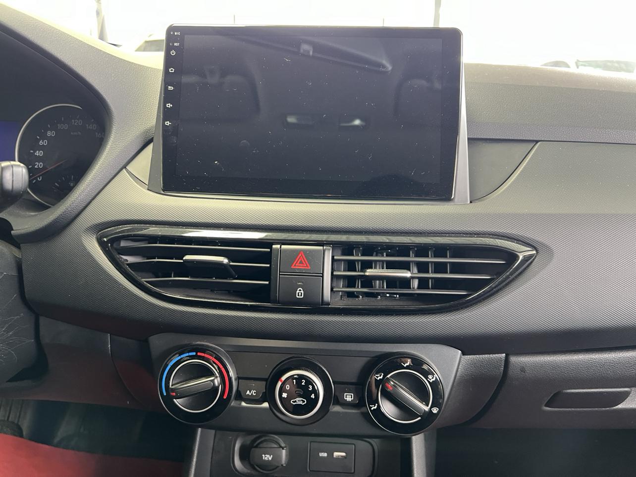 Hyundai Elantra 2020 thumb 11
