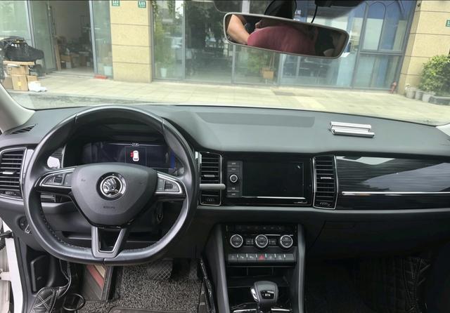 Skoda GT 2019 thumb 6