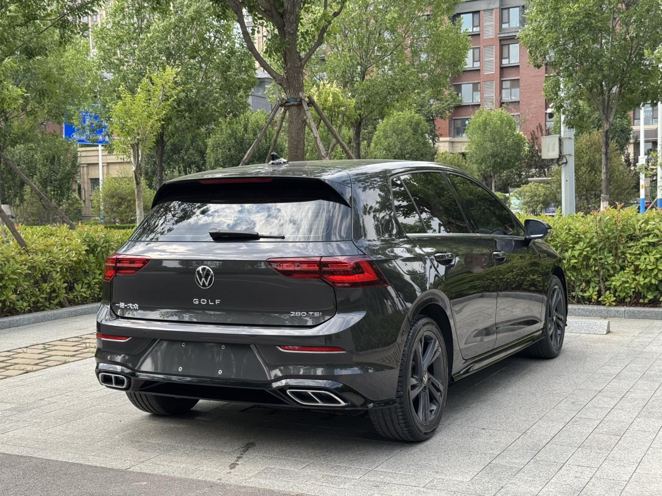 Volkswagen Golf Sportsvan 2021 thumb 4