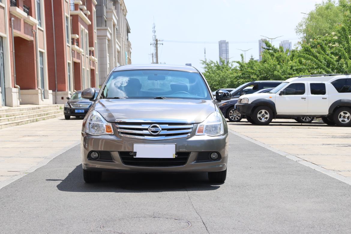 Nissan Sylphy 2019 thumb 9