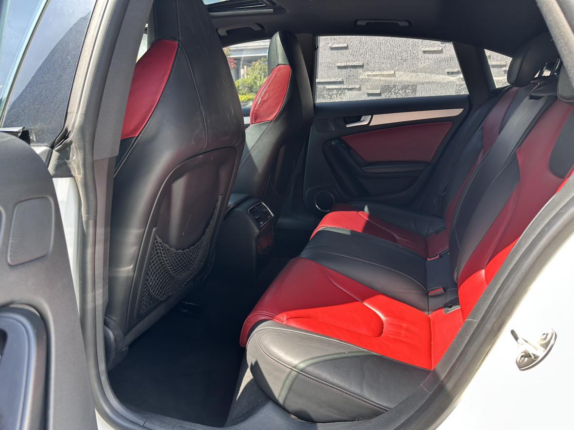 Audi S5 2012 thumb 7