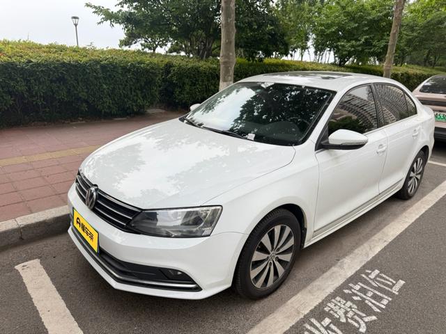 Volkswagen Sagitar 2018 thumb 8