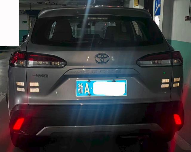Toyota Corolla 2022 thumb 2