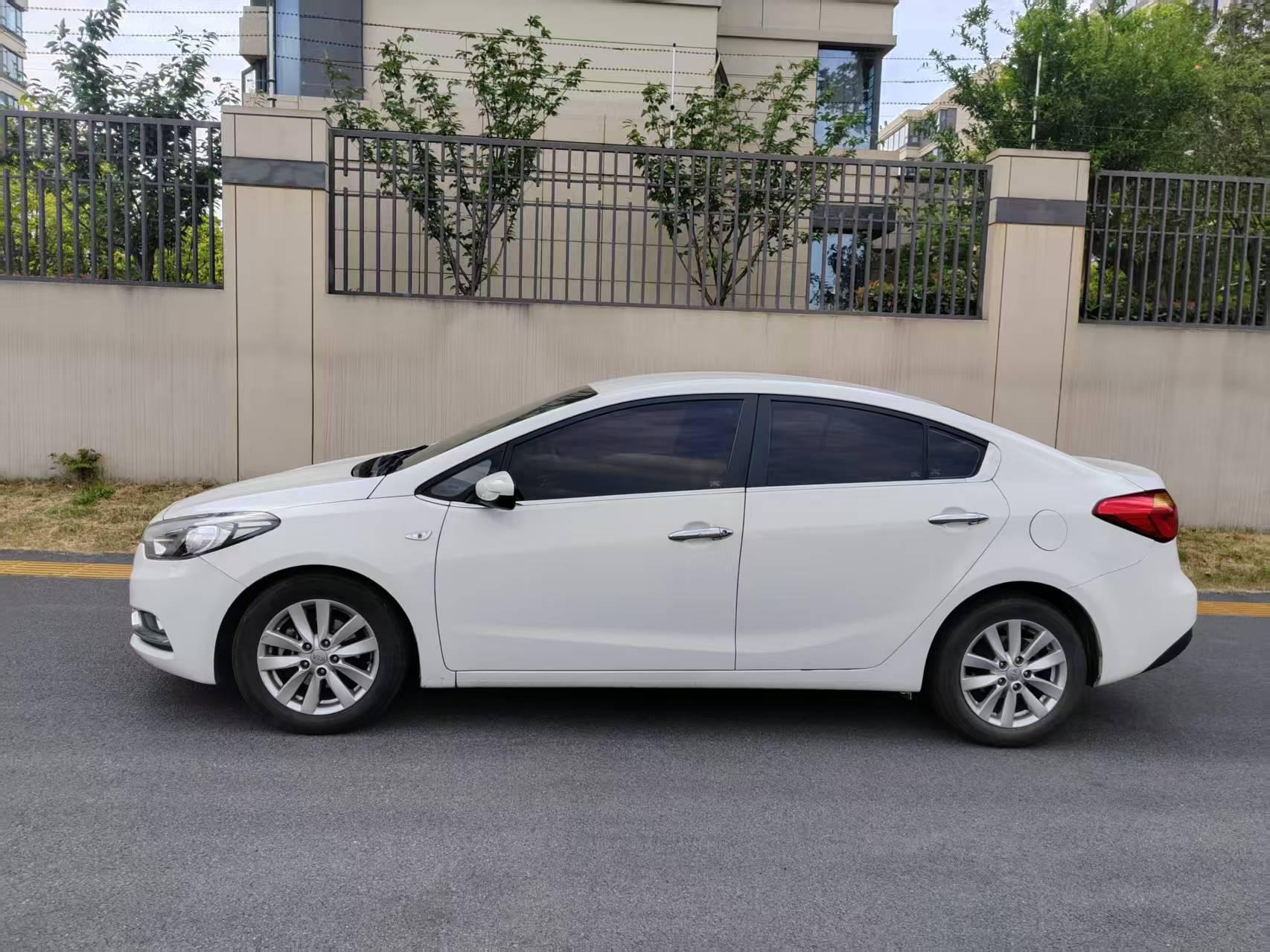 Kia K3 2013 thumb 2
