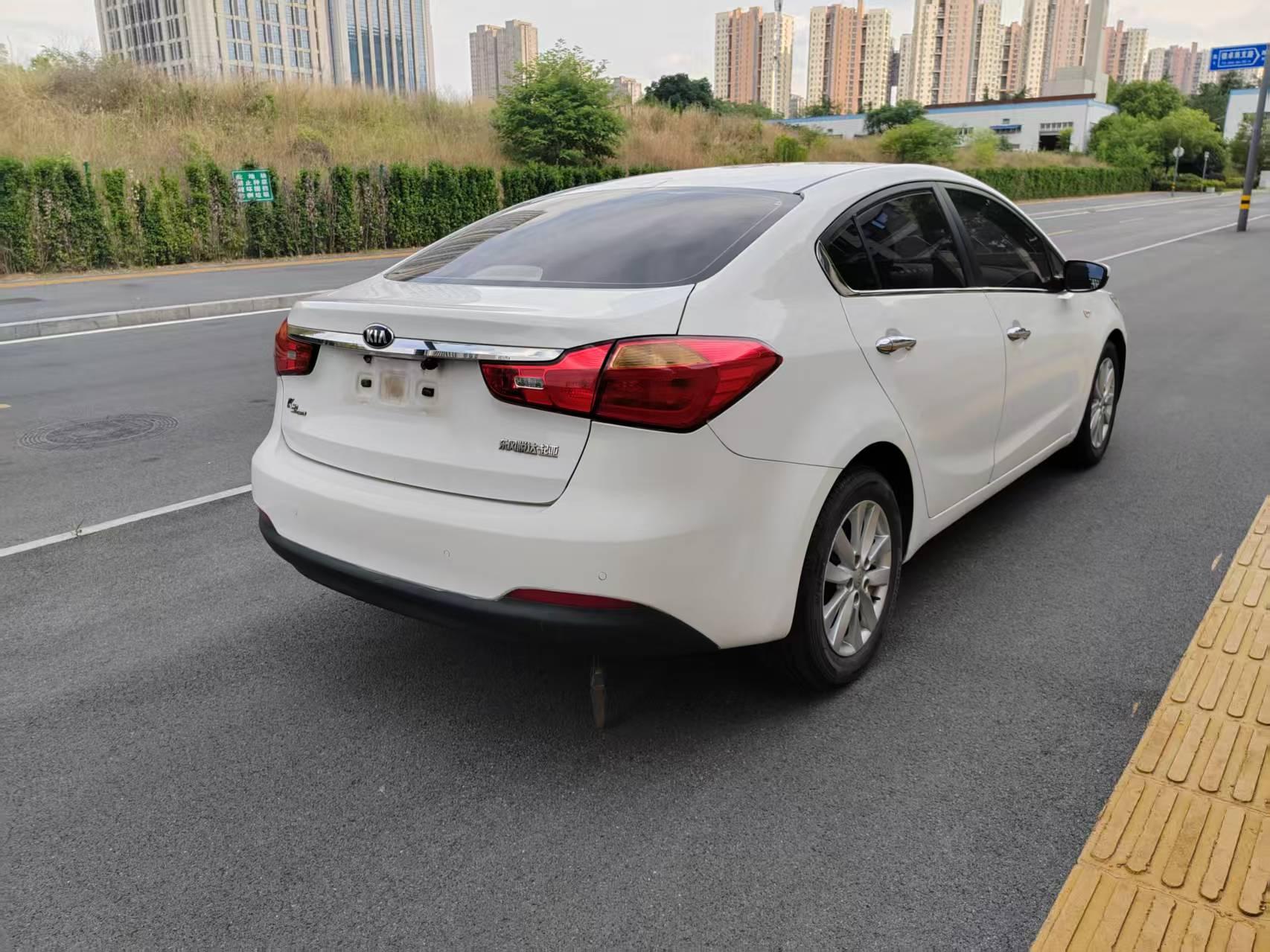 Kia K3 2013 thumb 5