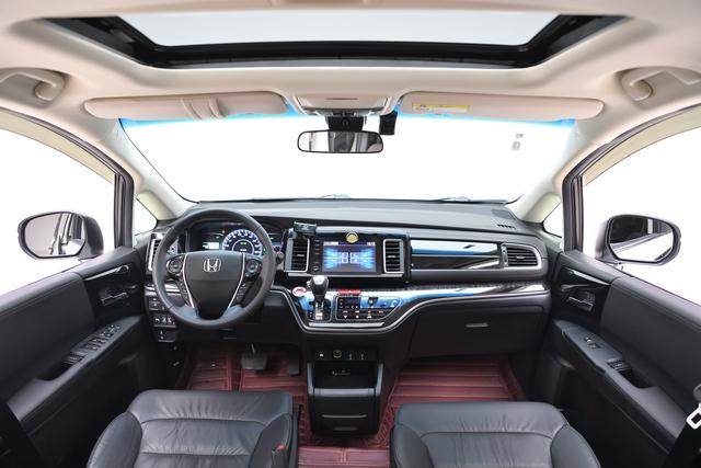 Honda Elysion 2019 thumb 12