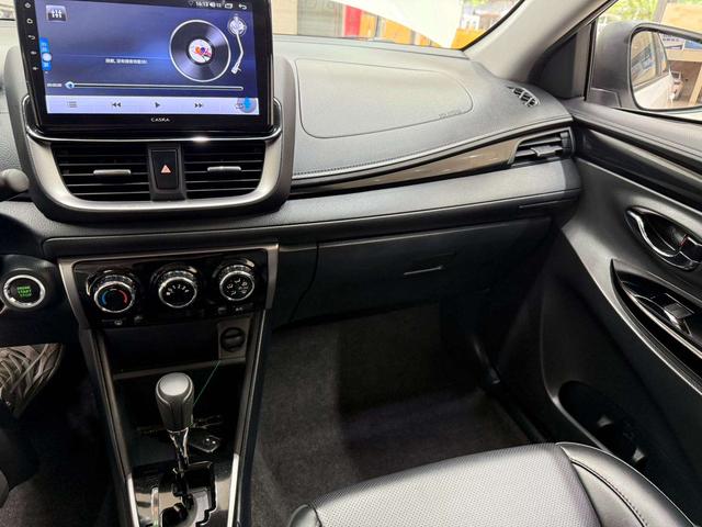 Toyota Yaris 2022 thumb 6